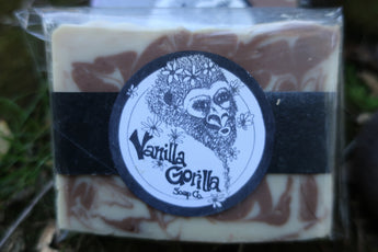 Brown and cream swirled sandalwood soap bar 🧼 